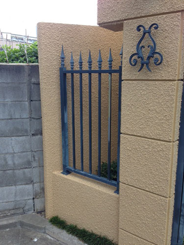 門扉の再塗装